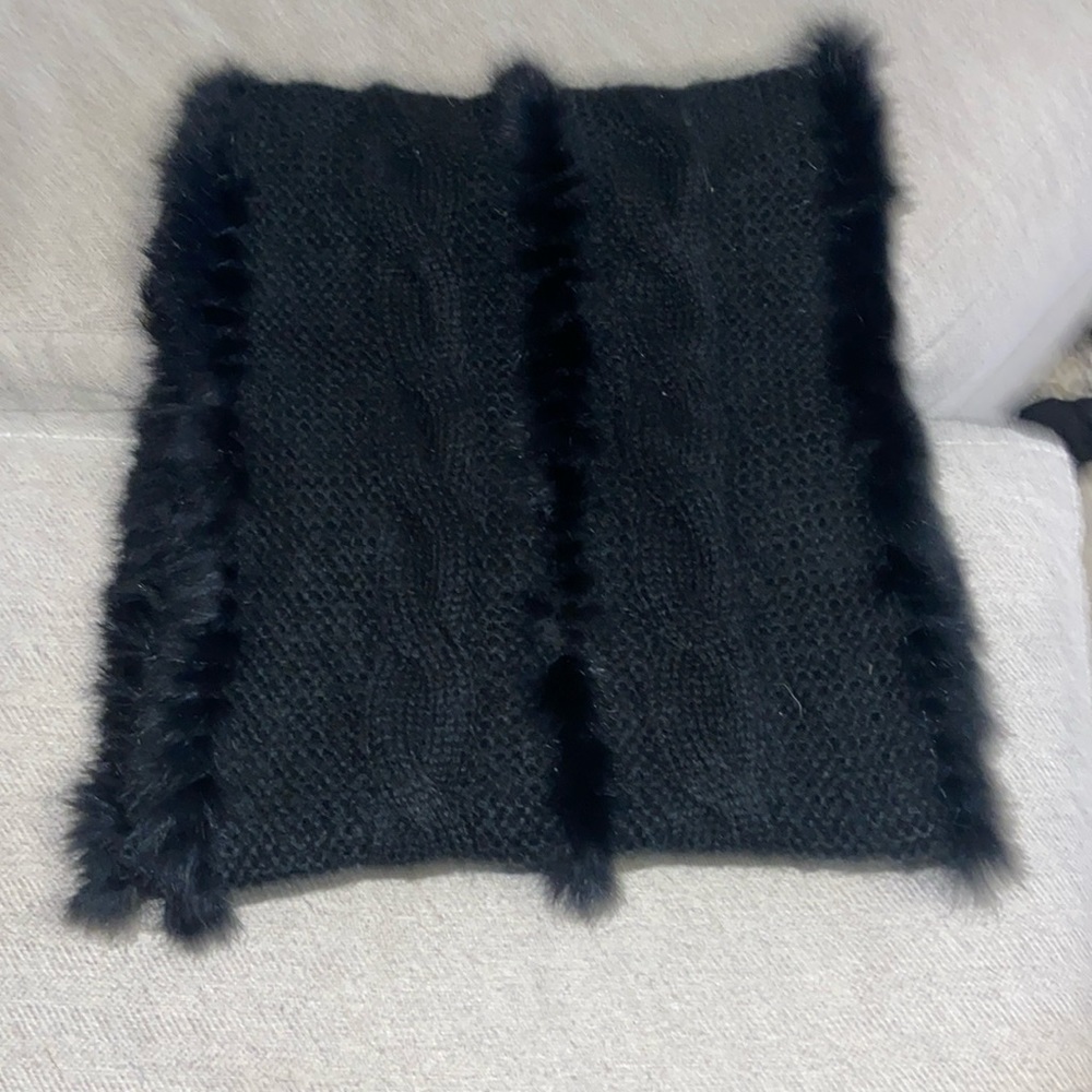 Woman’s scarf